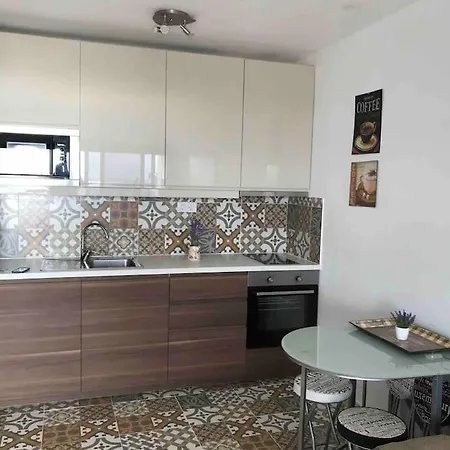 Stunning 2 Bedroom Vacation Rental Vv On Seafront Puerto del Carmen  Buitenkant foto