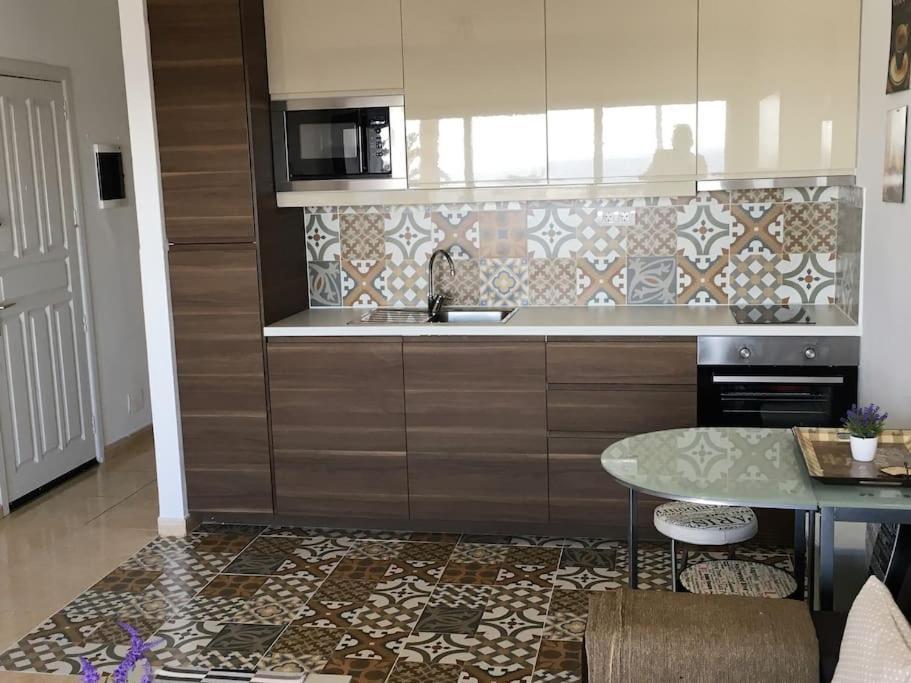 Appartement Stunning 2 Bedroom Vacation Vv On Seafront