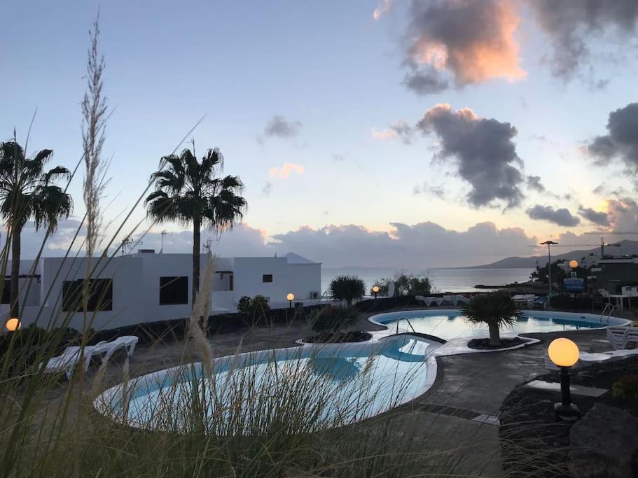 Stunning 2 Bedroom Vacation Vv On Seafront Appartement